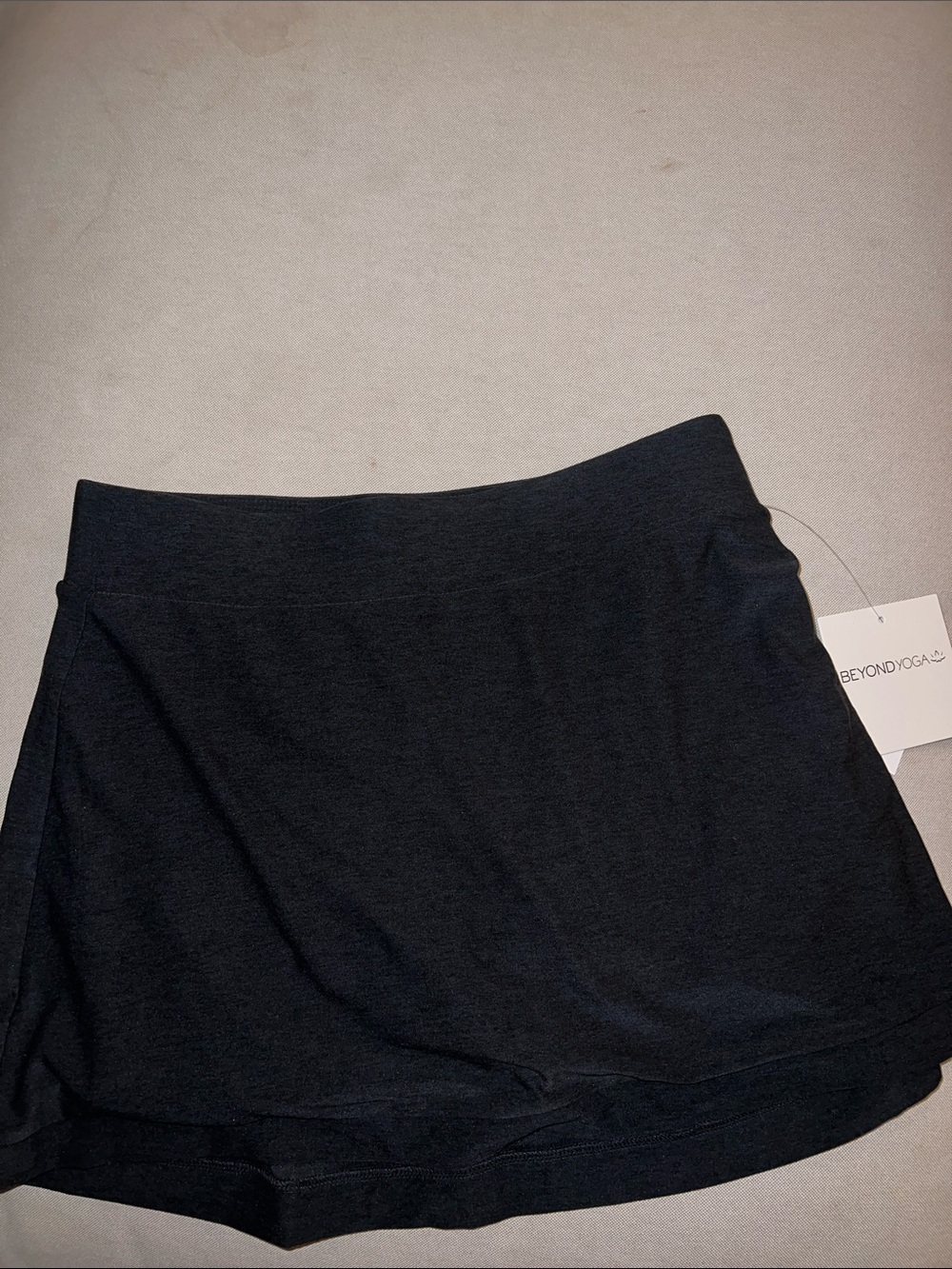 Beyond Yoga Midweight Spacedye Kickstart Skirt NWT